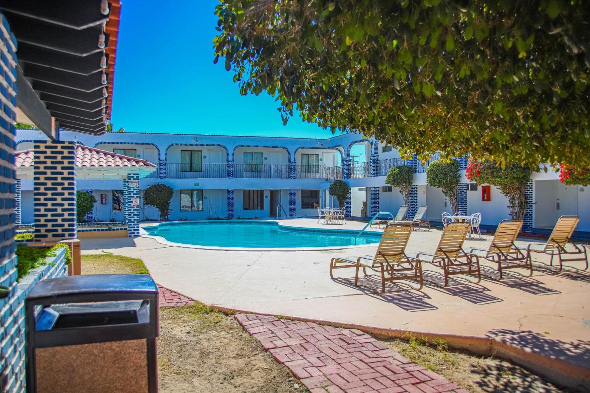 Playa Inn Rocky Point Екстериор снимка