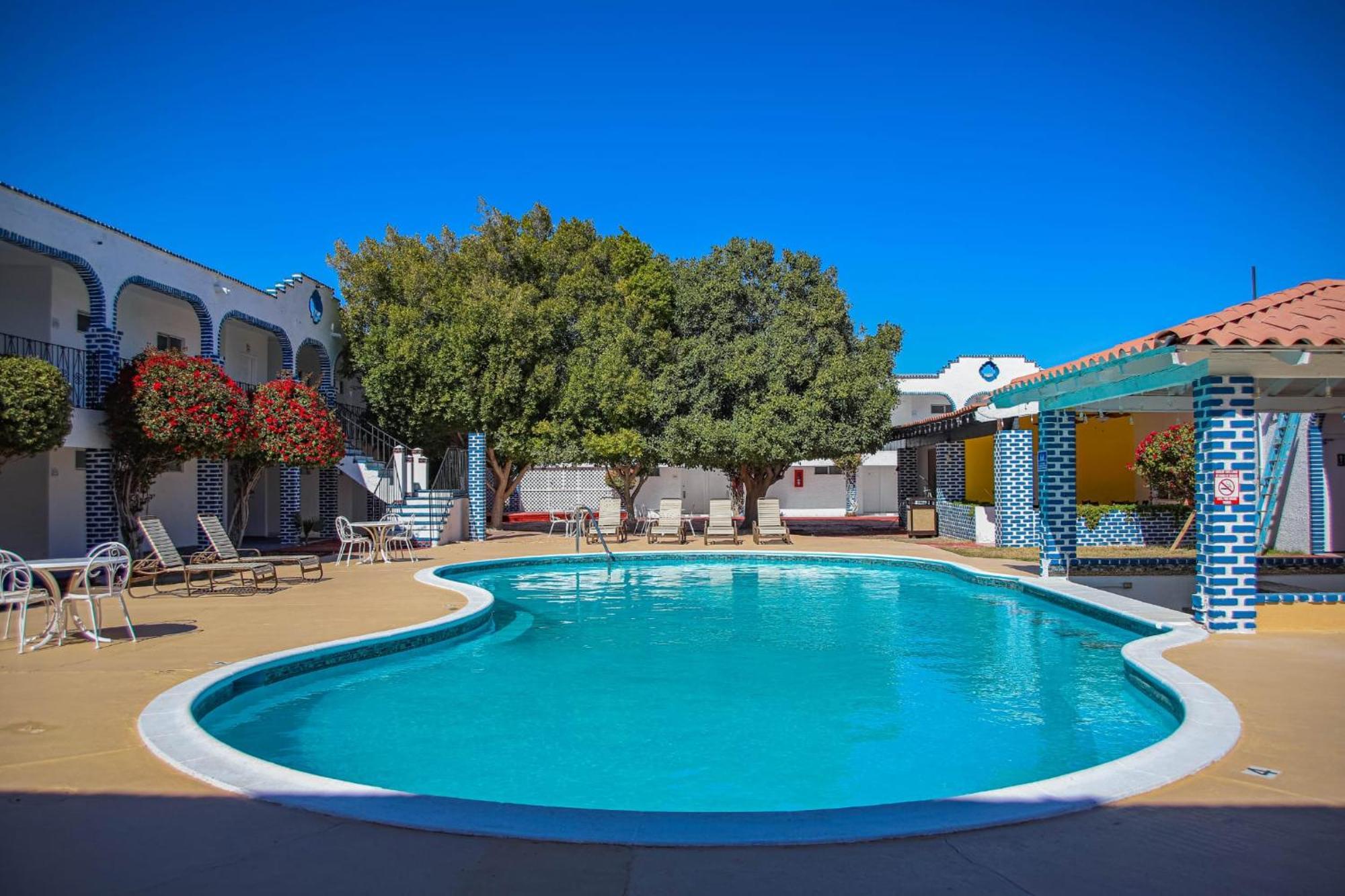 Playa Inn Rocky Point Екстериор снимка