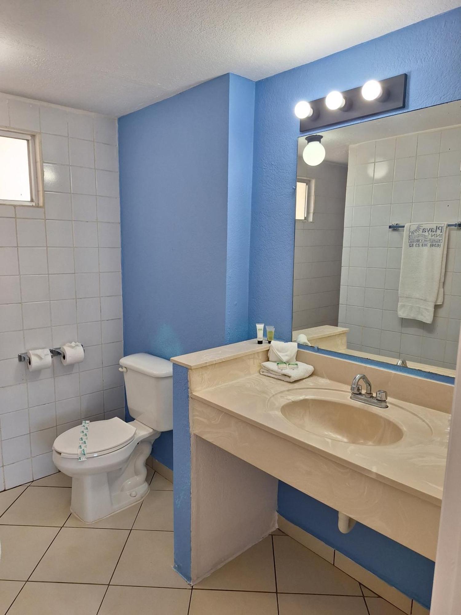 Playa Inn Rocky Point Екстериор снимка